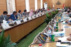 رئيس جامعة بنها تطعيم 20 ألف طالب بلقاح فيروس كورونا