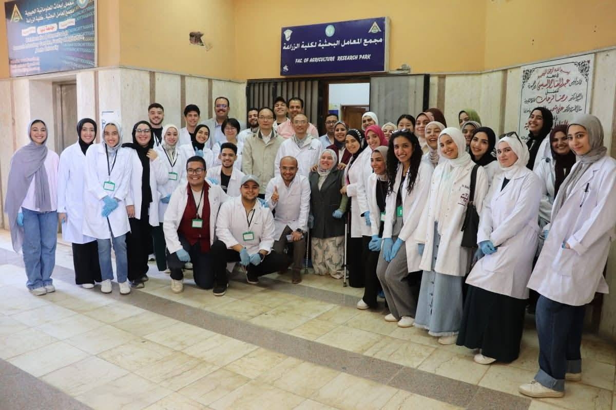 على هامش المؤتمر السنوي الخامس للدراسات العليا في العلوم التطبيقية :