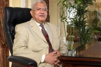 جامعة بنها تنعى الحاج محمود العربي رجل الصناعة الوطنية