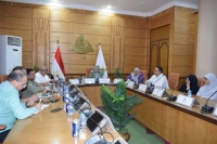 جامعة بنها تناقش الاستعدادات النهائية للكشف الطبي على الطلاب الجدد وتفعيل المنظومة الرقمية لخدمة الطلاب المستجدين